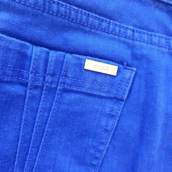 Chicos So Slimming Blue Mid-Rise Straight Leg Jeans Casual Pretty 1.5 Short - Picture 7 of 10